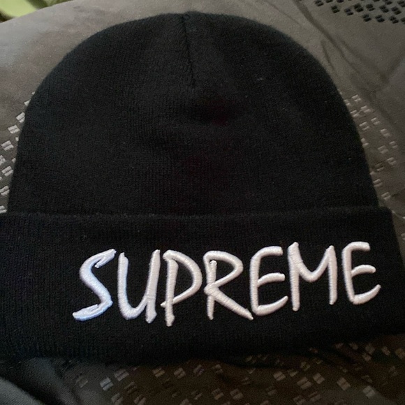 Supreme Accessories Brand New Supreme Skulls Never Worn 55 Obo